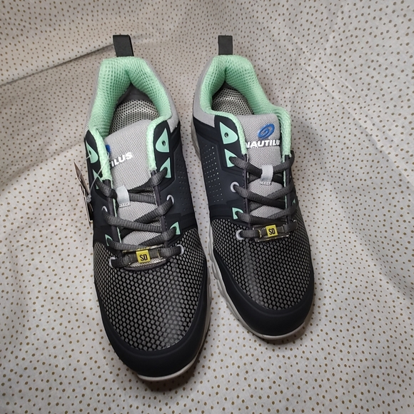 Nautilus Women's Zephyr Safety Toe Athletic Safety Shoes N1355 Gray/Mint Sz 11W - Picture 5 of 13